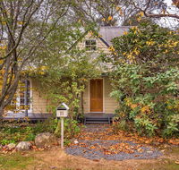Bunyip Cottage - Sunshine Coast Guide
