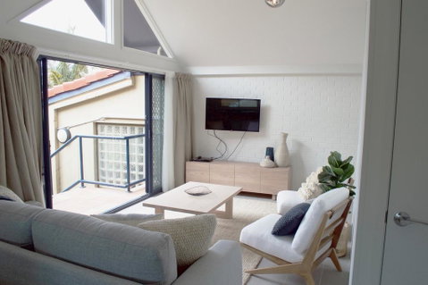 Byron Bay Beachfront Apartments - Sunshine Coast Guide 1