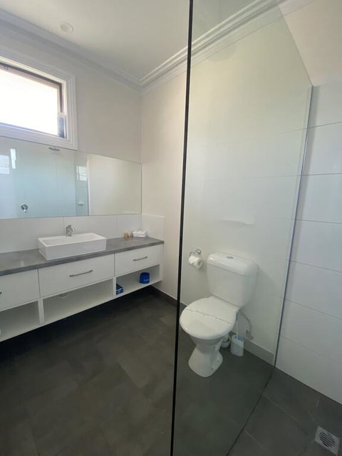 Campaspe Lodge - Sunshine Coast Guide 3