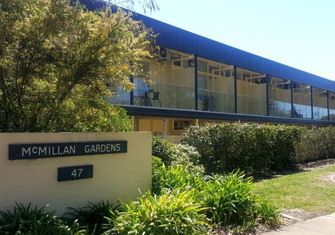 Canberra Short Term And Holiday Accommodation - Sunshine Coast Guide 0