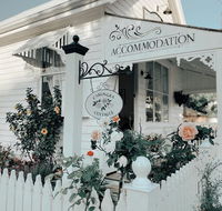 Canungra Cottages - Boutique Bed and Breakfast - Sunshine Coast Guide