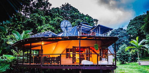 Cape Tribulation Holiday House - Sunshine Coast Guide 0