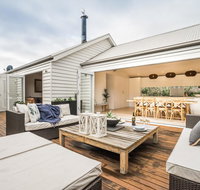Capri House - Sunshine Coast Guide