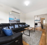 Captains Cottage - Sunshine Coast Guide