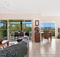 Casa Al Lago - Sunshine Coast Guide
