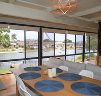 Cater Waterfront - Sunshine Coast Guide
