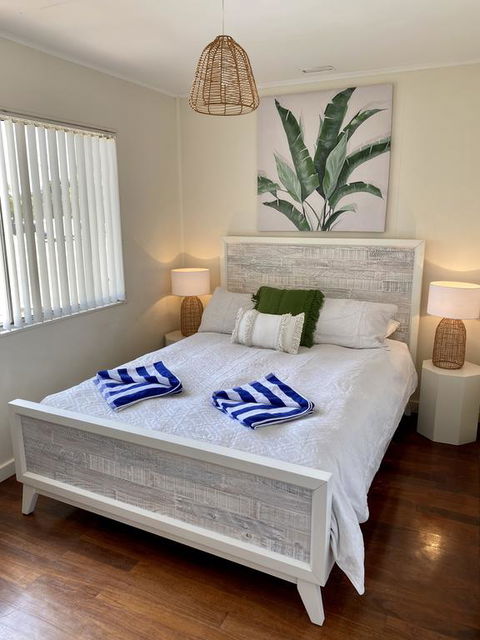 Central Views - Sunshine Coast Guide 3