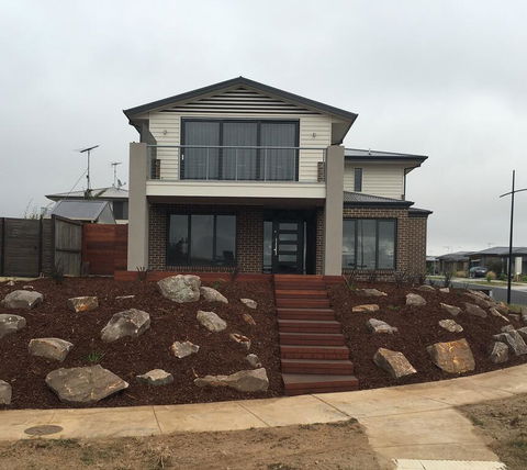 Centreside Ocean Views 59 - Sunshine Coast Guide 1