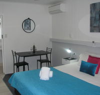 Charm City Motel - Sunshine Coast Guide