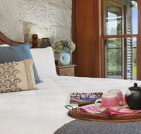 CHRISTOPHERS COTTAGE - Sunshine Coast Guide