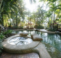 City Oasis Inn - Sunshine Coast Guide