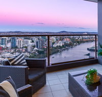 City Sky Home in Africa - River  Story Bridge Views - Sunshine Coast Guide