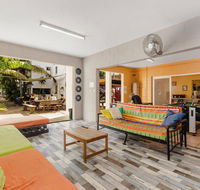 Civic Guesthouse - Sunshine Coast Guide