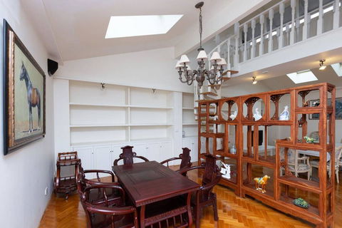 Classic 5 Beds Mt Dandenong Resort - Sunshine Coast Guide 3