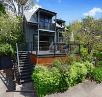 Cloudsong Chalet 1 - Close to the village centre - Sunshine Coast Guide