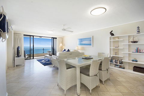 Clubb Coolum Beach Resort - Sunshine Coast Guide 3