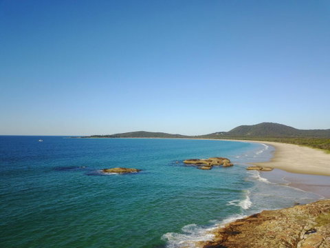 Coastal Hideaway - Sunshine Coast Guide 0