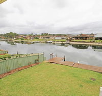 Cockatoo House - Sunshine Coast Guide