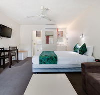 Coffs Harbour Pacific Palms Motel - Sunshine Coast Guide