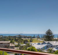 Coffs Jetty Beach House - Sunshine Coast Guide