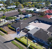 Colonial Terrace Motor Inn - Sunshine Coast Guide