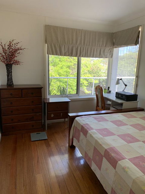 Comfortable Homestay - Sunshine Coast Guide 2