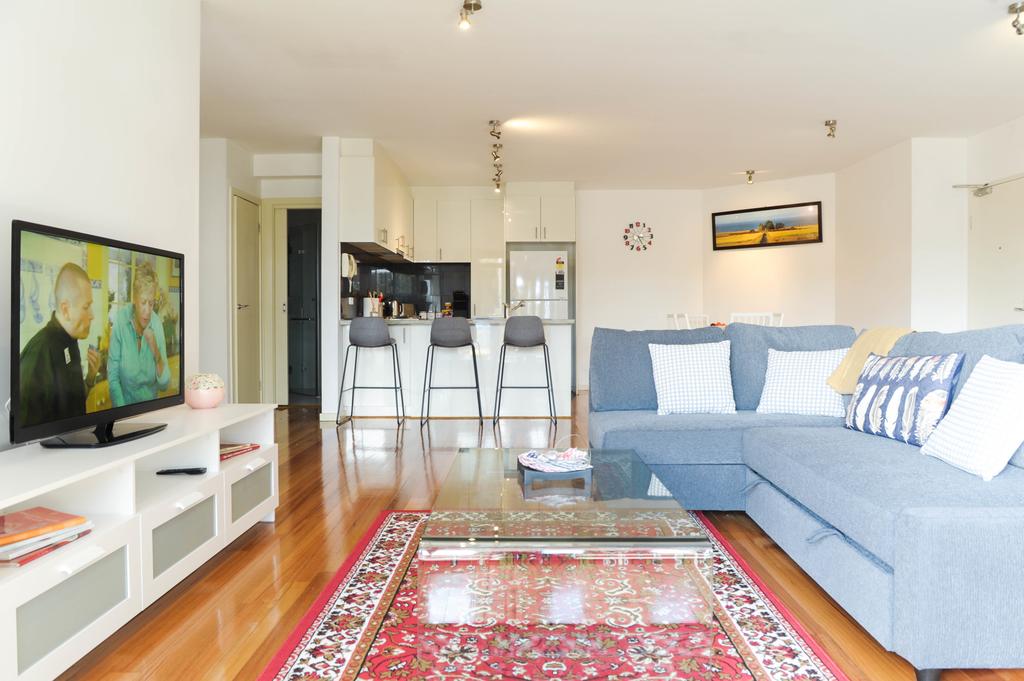 Ascot Vale VIC Sunshine Coast Guide