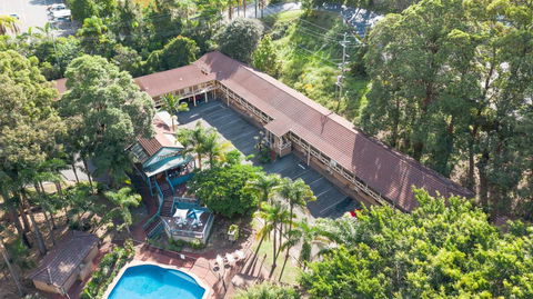 Country 2 Coast Motor Inn Coffs Harbour - Sunshine Coast Guide 3