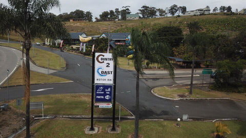 Country 2 Coast Motor Inn Coffs Harbour - Sunshine Coast Guide 0