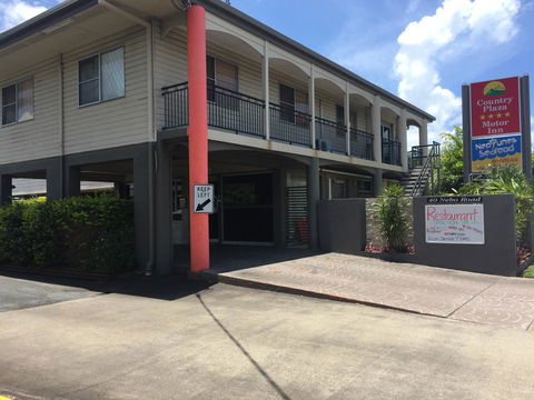 Country Plaza Motor Inn - Sunshine Coast Guide 2