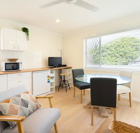 Cozy 1 Bedroom Apartment Minutes From The Beach - Sunshine Coast Guide