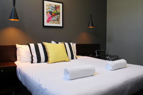 Criterion Hotel Sale - Sunshine Coast Guide 3