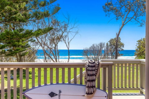 Cypress Beachfront - Sunshine Coast Guide 0