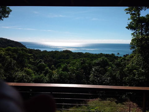 Daintree Oceanview Retreat - Holiday Home - Sunshine Coast Guide 0