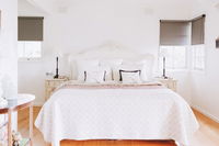 Book Seville Accommodation Vacations Sunshine Coast Guide Sunshine Coast Guide