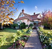 Dalfruin BB - Sunshine Coast Guide