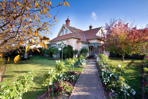 Dalfruin B&B - Sunshine Coast Guide 0