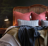 Daylesford Spa Villa 3 - Sunshine Coast Guide