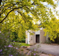 Daylesford Spa Villa 5 - Sunshine Coast Guide