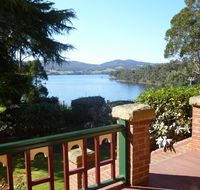 Donalea Bed and Breakfast  Riverview Apartment - Sunshine Coast Guide