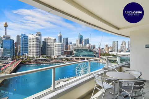 DREAM HARBOUR VIEW 2 BRM // GYM, POOL And PARKING - Sunshine Coast Guide 0