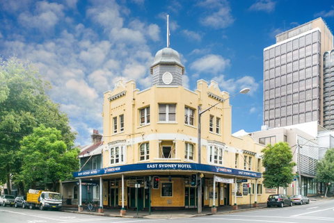 East Sydney Hotel - Sunshine Coast Guide 0