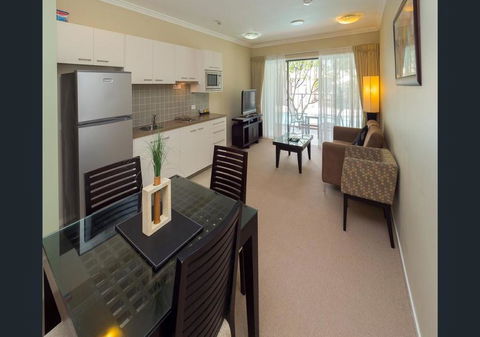 Eden By The Bay - Sunshine Coast Guide 0