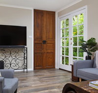 Edwin House Daylesford - Sunshine Coast Guide