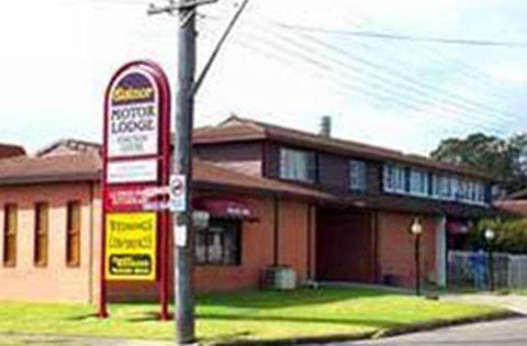 Elsinor Motor Lodge - Sunshine Coast Guide 0