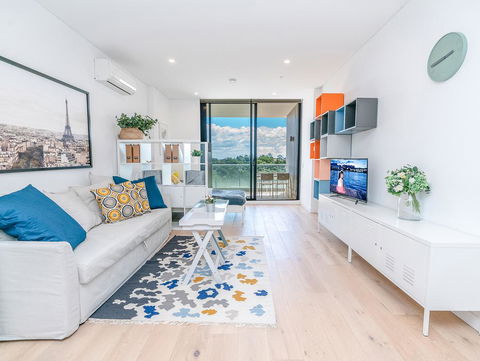 EP22-Brand New Modern Studio In Epping - Sunshine Coast Guide 0