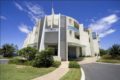 EXTRA LARGE 2 Bed Apartment - 3 Pools And Spa - Mountain View - BEACHFRONT LOCATION CABARITA BEACH - Sunshine Coast Guide 1