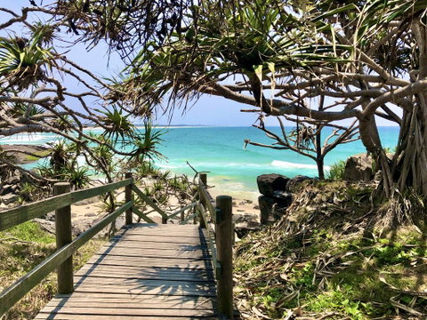 EXTRA LARGE 2 Bed Apartment - 3 Pools And Spa - Mountain View - BEACHFRONT LOCATION CABARITA BEACH - Sunshine Coast Guide 0