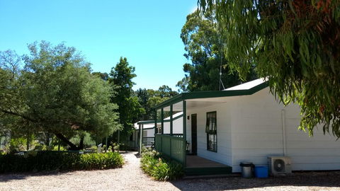 Fernleigh Accommodation - Sunshine Coast Guide 1