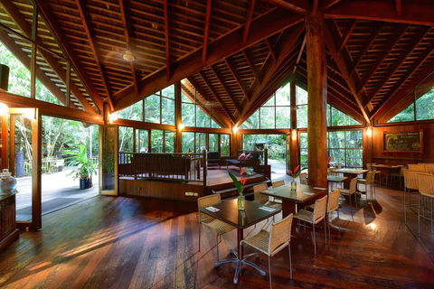 Ferntree Rainforest Lodge - Sunshine Coast Guide 1